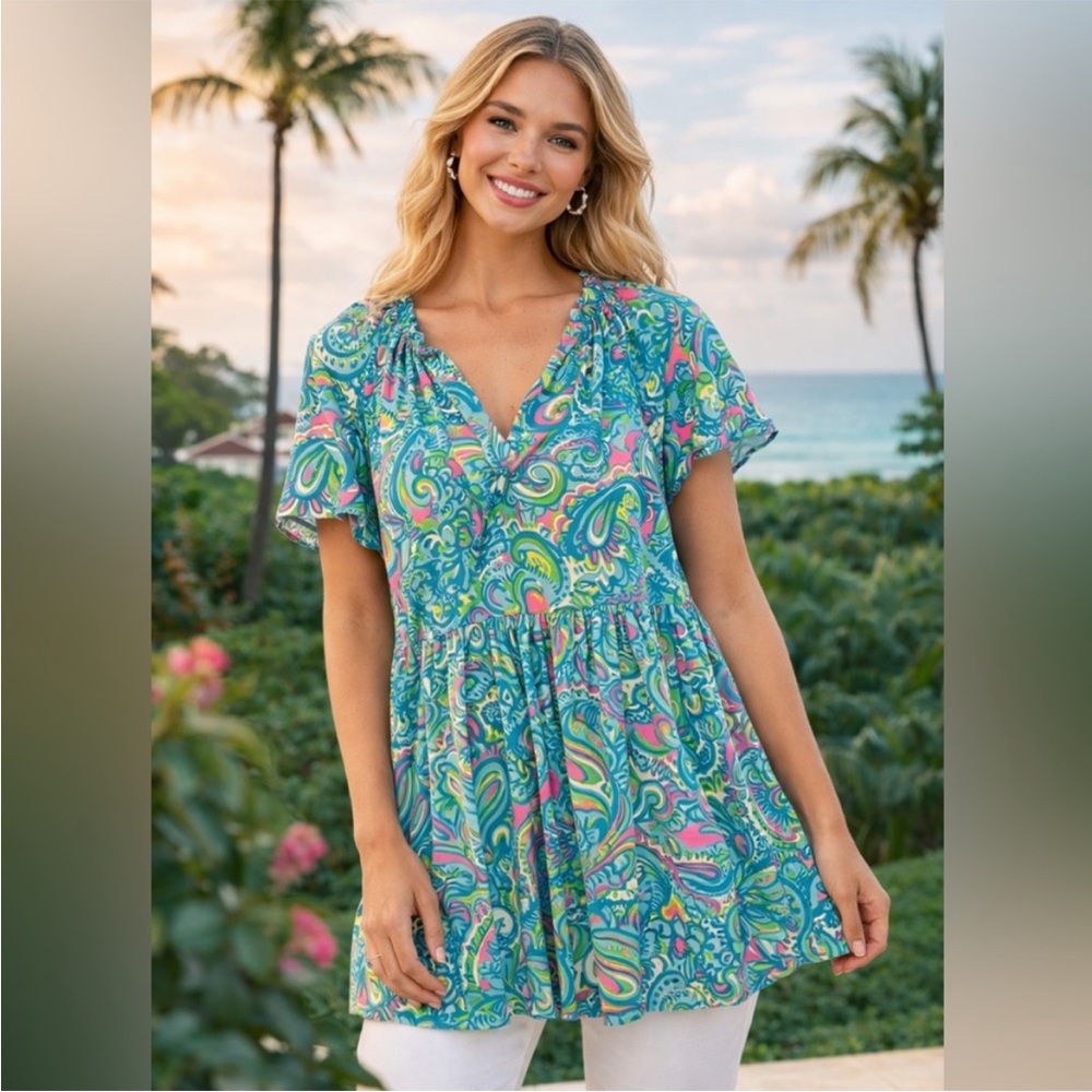 Lilly Pulitzer Flowy Tunic Top Medium Blue Pink Tropical Print